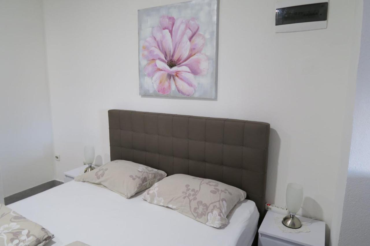 Aida Apartment Novi Vinodolski Bagian luar foto