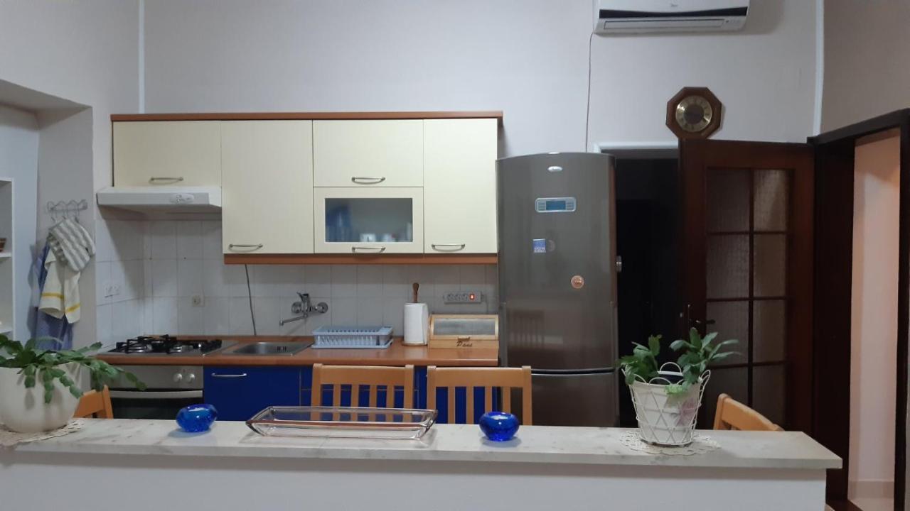 Aida Apartment Novi Vinodolski Bagian luar foto