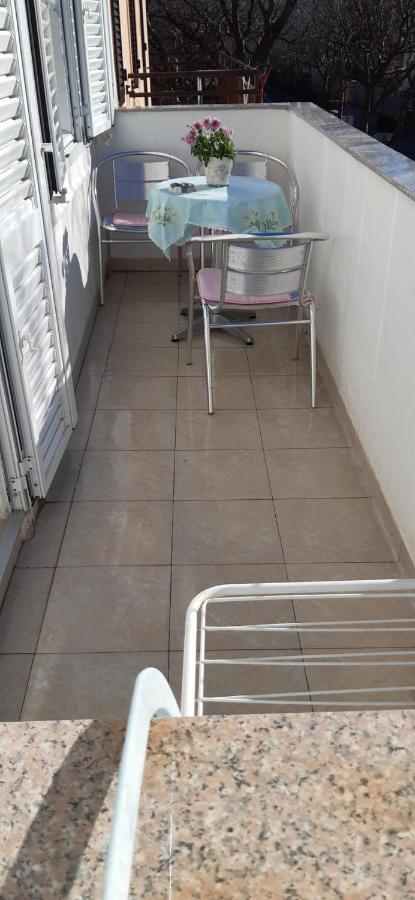 Aida Apartment Novi Vinodolski Bagian luar foto