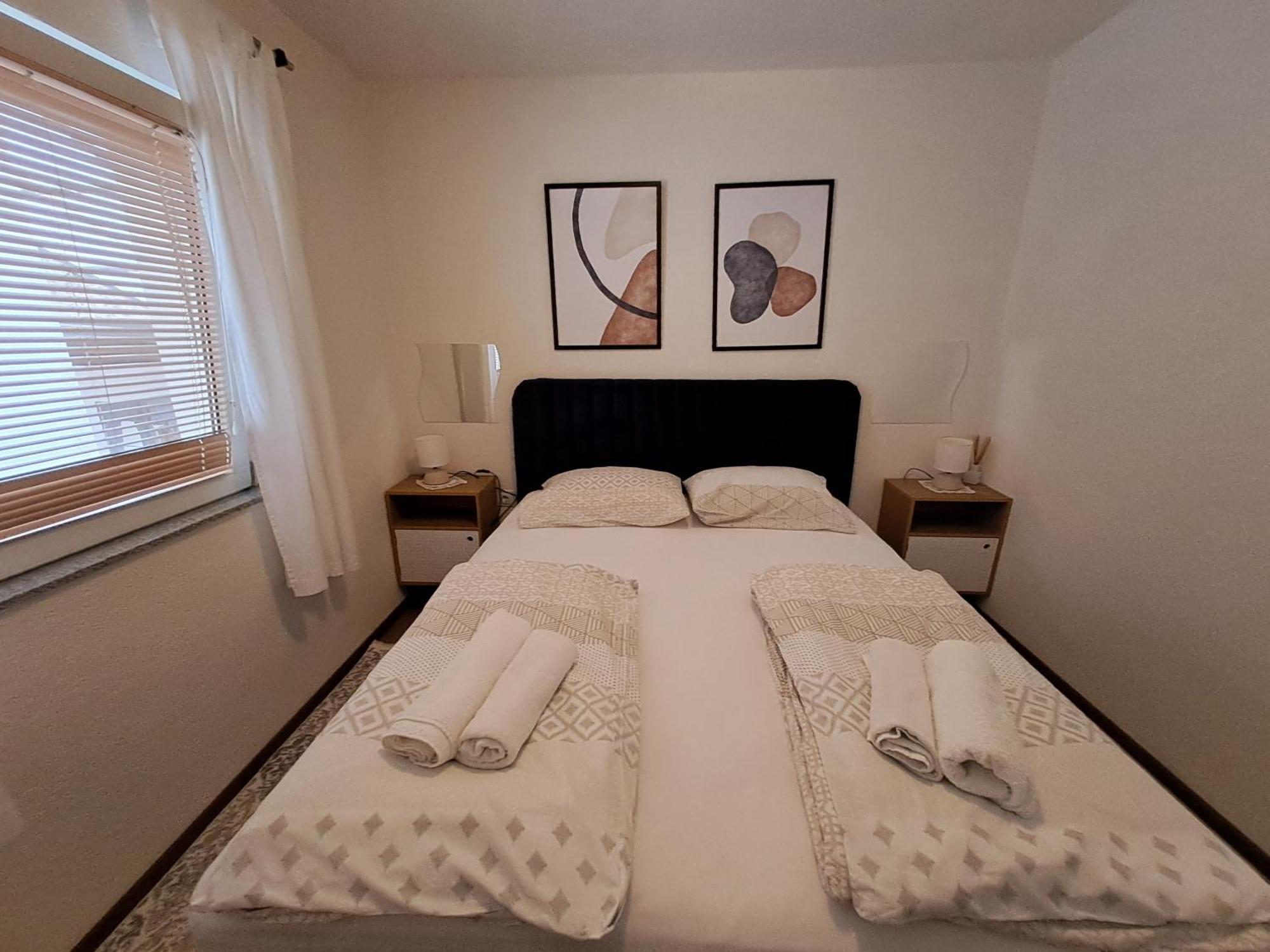 Aida Apartment Novi Vinodolski Bagian luar foto